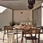 Yoma Cove فيلة Volímai