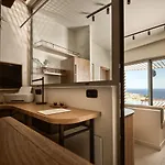 Yoma Cove فيلة *