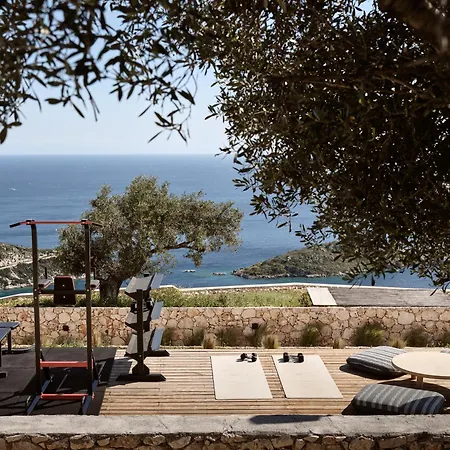 Yoma Cove Villa Volímai