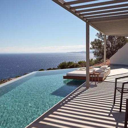 Yoma Cove * Βολίμες