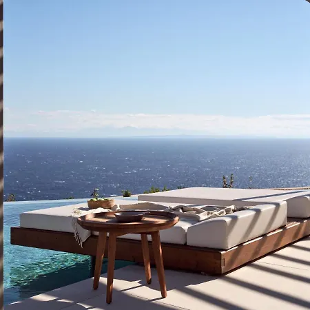 Yoma Cove * Βολίμες