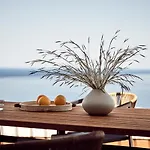 Yoma Cove * Volímesz